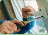 Great Sankey lock repairs